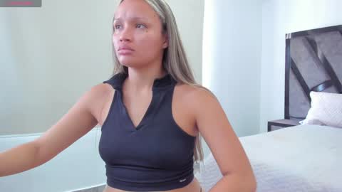 Annie and Stefan online show from 01-13-25, 02:53