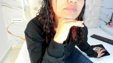 Snapshot of annieberlin chatting on 03-17-26, 12:19 annie online show from 03-17-26, 12:19