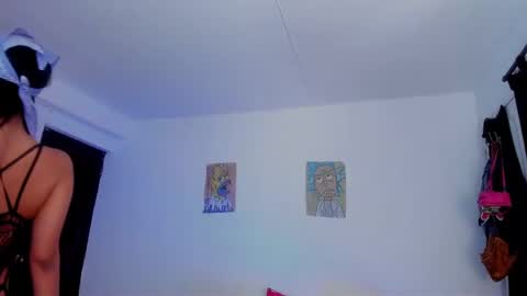 AnnieBlu3 online show from 03-02-25, 07:12