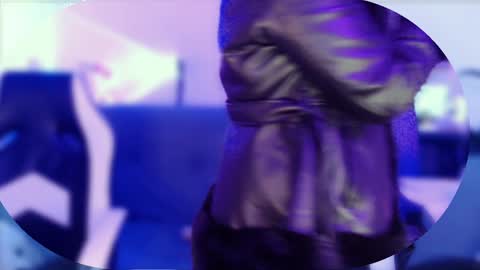 Annie Katzura new acount online show from 12-31-24, 11:17