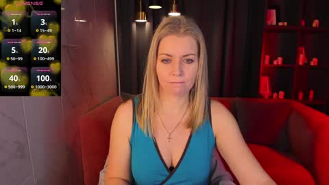 Snapshot of annielight chatting on 12-02-24, 05:48 Annie online show from 12-02-24, 05:48