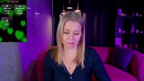 Snapshot of annielight chatting on 12-04-24, 05:49 Annie online show from 12-04-24, 05:49