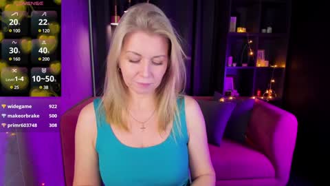 Snapshot of annielight chatting on 12-27-24, 12:34 Annie online show from 12-27-24, 12:34