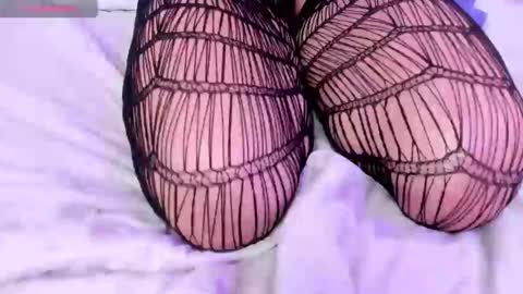 Annie online show from 02-17-25, 04:04