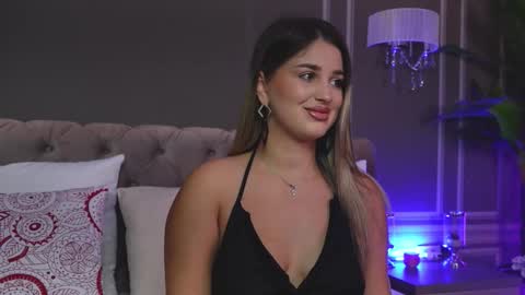 AnnieStyles online show from 10-29-25, 05:31