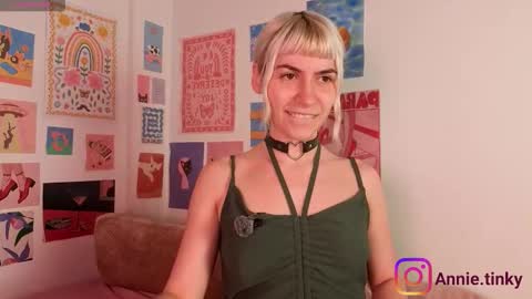 annietinky online show from 03-20-26, 03:11