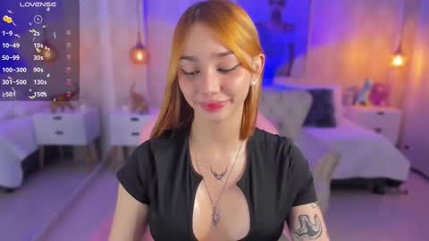 Snapshot of anniita_ chatting on 02-13-25, 03:39 VIVIANNA online show from 02-13-25, 03:39