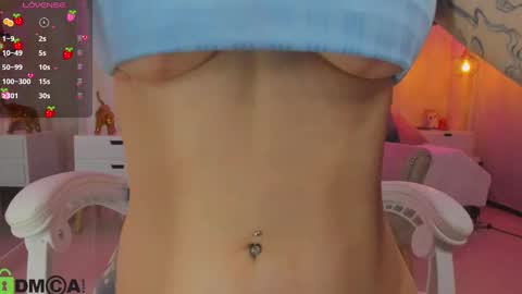 Snapshot of anniita_ chatting on 09-24-25, 03:21 VIVIANNA online show from 09-24-25, 03:21