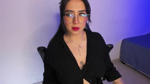 Annika online show from 09-24-25, 05:33