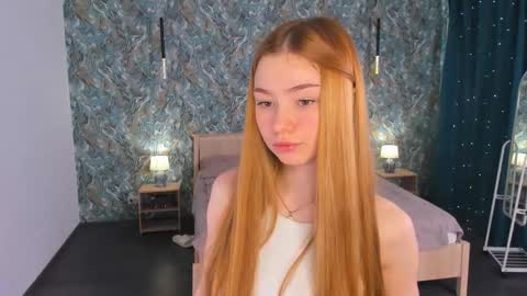 Snapshot of annitalail chatting on 03-23-26, 08:18 Any online show from 03-23-26, 08:18