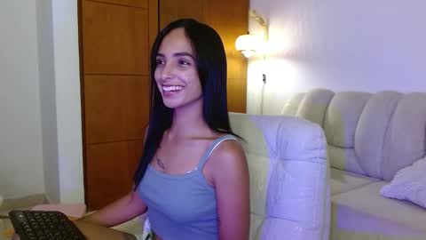 Snapshot of annitaserna chatting on 03-10-26, 03:33 AnnaS online show from 03-10-26, 03:33