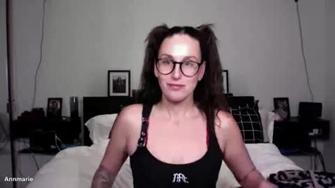 Snapshot of annmarieferrara chatting on 01-08-26, 03:31 Ann online show from 01-08-26, 03:31