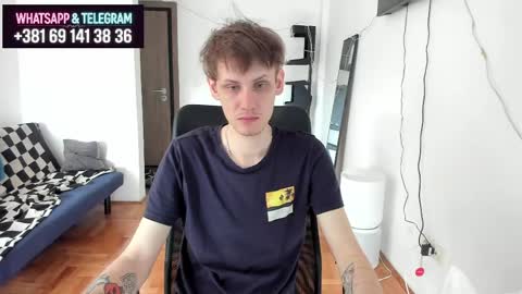 Snapshot of annonimsick chatting on 05-19-26, 11:05 online show from 05-19-26, 11:05