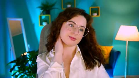 Ann Terry 3 online show from 11-22-25, 12:37