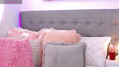 Antonella Lee online show from 05-28-26, 06:05