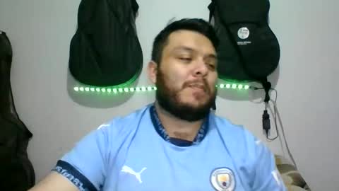 lion kennedy independent model moderator online show from 11-15-25, 03:15