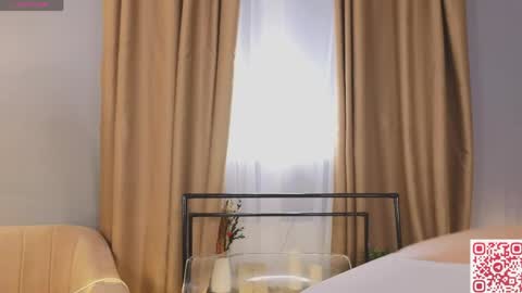 Annuetta online show from 04-19-26, 08:02