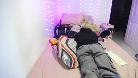  INDEPENDENT MODEL next srteam 240624 online show from 02-23-25, 01:24