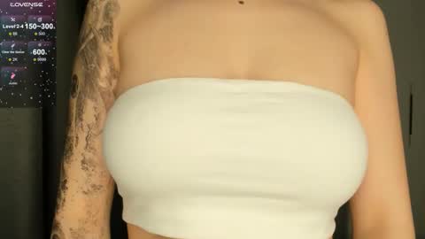 anny_leps online show from 11-10-25, 10:58