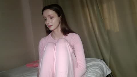 Snapshot of anny_meow chatting on 05-07-26, 01:05 Ann My current schedule is below online show from 05-07-26, 01:05