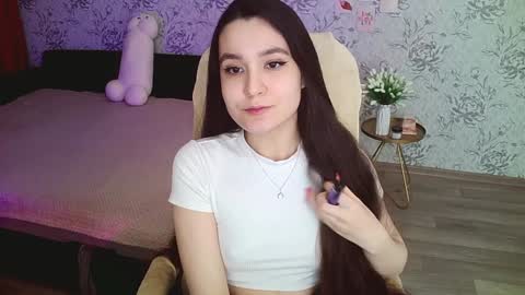 Annie online show from 01-24-25, 12:52