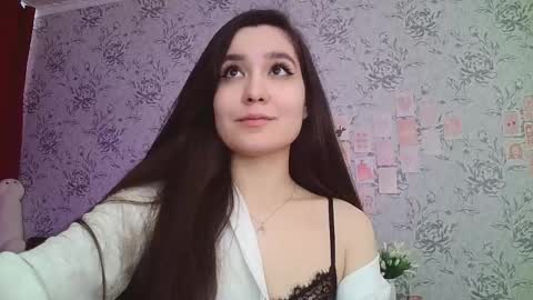 Annie online show from 02-14-25, 07:49