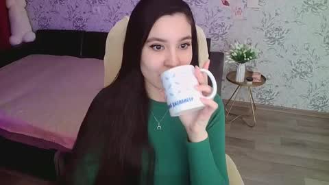 Annie online show from 02-22-25, 09:45