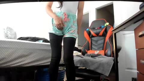 annyhasa online show from 02-25-26, 03:54