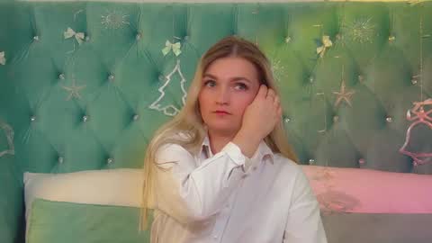 Snapshot of annyraii chatting on 12-02-25, 06:30 annyraii online show from 12-02-25, 06:30