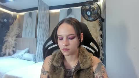 AnnyT online show from 03-27-26, 10:53