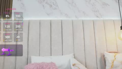 Snapshot of annyy_rosse chatting on 12-17-25, 05:57 ANNYY online show from 12-17-25, 05:57