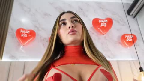 Snapshot of annyy_rosse chatting on 02-15-26, 07:51 ANNYY online show from 02-15-26, 07:51