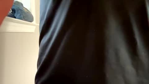 Snapshot of anonomousloser chatting on 11-18-25, 06:23 anonomousloser online show from 11-18-25, 06:23