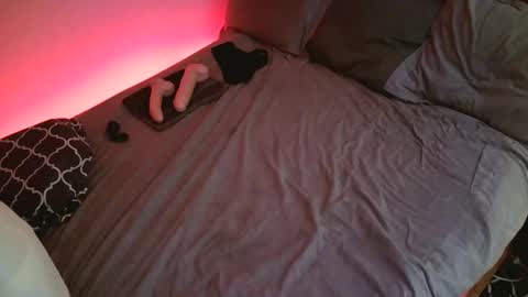 Anonymous Fantasy 4U online show from 11-17-25, 06:52