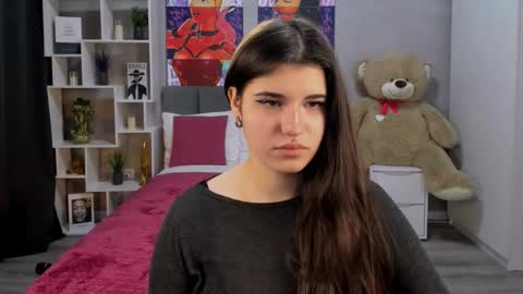 Anora online show from 09-28-25, 07:30