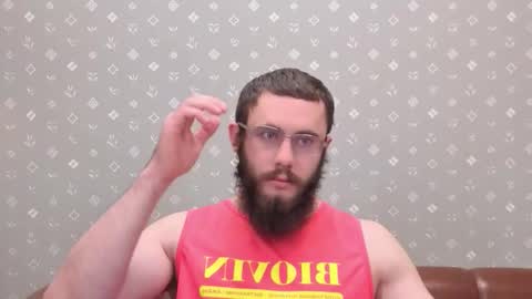 Snapshot of ant_power chatting on 11-20-25, 09:42 Ant online show from 11-20-25, 09:42