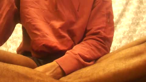 Snapshot of antbbc9903 chatting on 06-29-26, 04:07 antbbc9903 online show from 06-29-26, 04:07