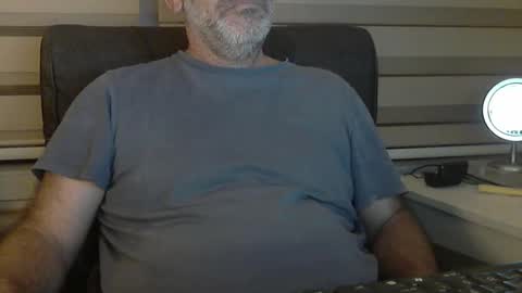 Snapshot of antheris chatting on 09-08-25, 07:02 antheris online show from 09-08-25, 07:02