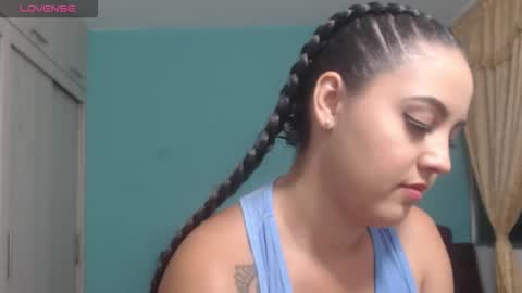 Snapshot of anthonela_queen chatting on 01-18-26, 01:31 Anthonela Queen online show from 01-18-26, 01:31