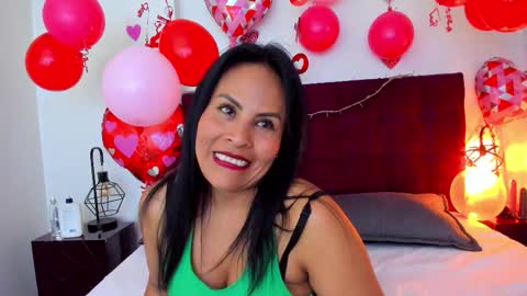 Anthonelaa   online show from 02-18-26, 08:05