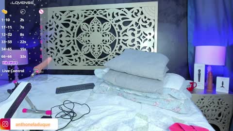 Snapshot of anthoneladuque chatting on 01-22-25, 02:46 anthonelaDuque online show from 01-22-25, 02:46