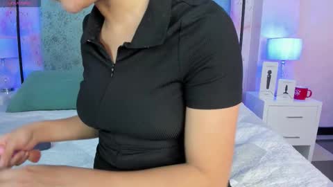 Snapshot of anthoneladuque chatting on 10-10-25, 11:53 anthonelaDuque online show from 10-10-25, 11:53