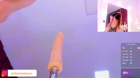 Snapshot of anthoneladuque chatting on 12-15-25, 02:16 anthonelaDuque online show from 12-15-25, 02:16