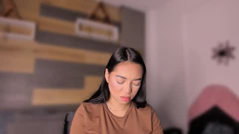 Anthonella Sweet online show from 11-23-25, 11:21