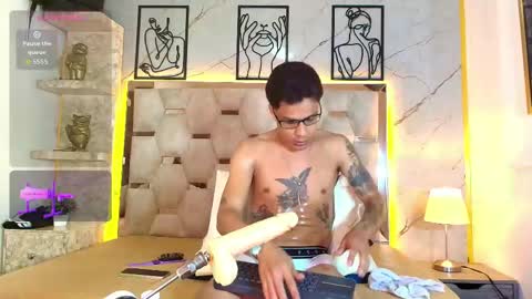 Snapshot of anthony_hotxx chatting on 04-18-26, 02:54 Anthonyy online show from 04-18-26, 02:54