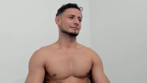 Snapshot of anthony_lewis_ chatting on 11-02-25, 12:02 Adonys Creeb online show from 11-02-25, 12:02