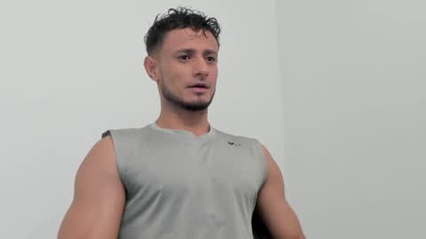 Snapshot of anthony_lewis_ chatting on 11-03-25, 09:43 Adonys Creeb online show from 11-03-25, 09:43