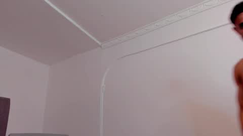 Snapshot of anthony_lewis_ chatting on 12-05-25, 05:49 Adonys Creeb online show from 12-05-25, 05:49