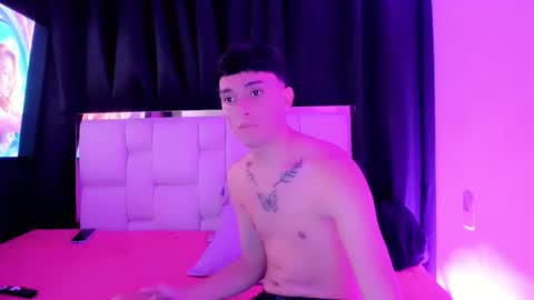 Snapshot of anthony_love14 chatting on 03-22-26, 09:29 anthony_love14 online show from 03-22-26, 09:29