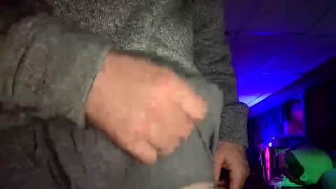 Snapshot of anthony_whitestallion chatting on 02-17-25, 11:55 Anthony online show from 02-17-25, 11:55